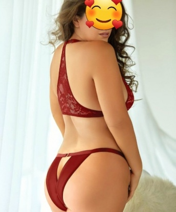 Мои услуги удовлетворят самые сокровенные твои желания. Я сделаю твои фантазии реальностью, воплощая их в жизнь с безупречной мастерством. Имею отличные отзывы, которые подтверждают мою профессиональность и незабываемый опыт встреч. Тебя ждут незабываемые моменты эмоциональной и физической блаженства. Живу в Москве и готова ошарашить тебя своим искусством и красотой. Прикрепленное фото не даст тебе усомниться в моей привлекательности и соблазнительности. Устрой праздник для своих чувств вместе со мной! 15001, 21 год